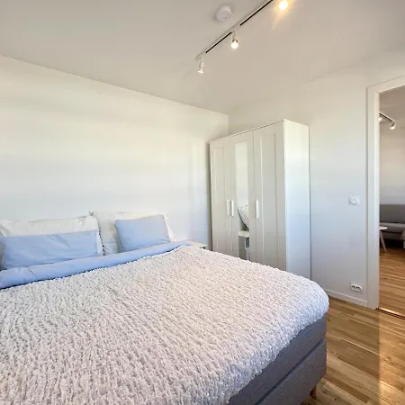 3 Bedrooms Apartment Stavanger